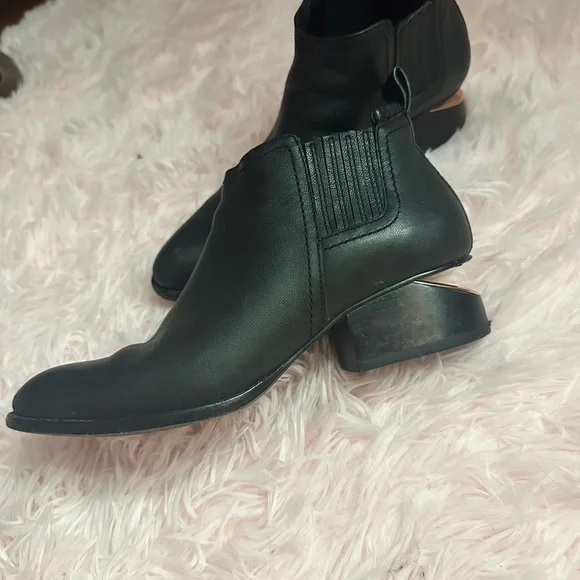 black Alexander Wang booties - Picture 2 of 4